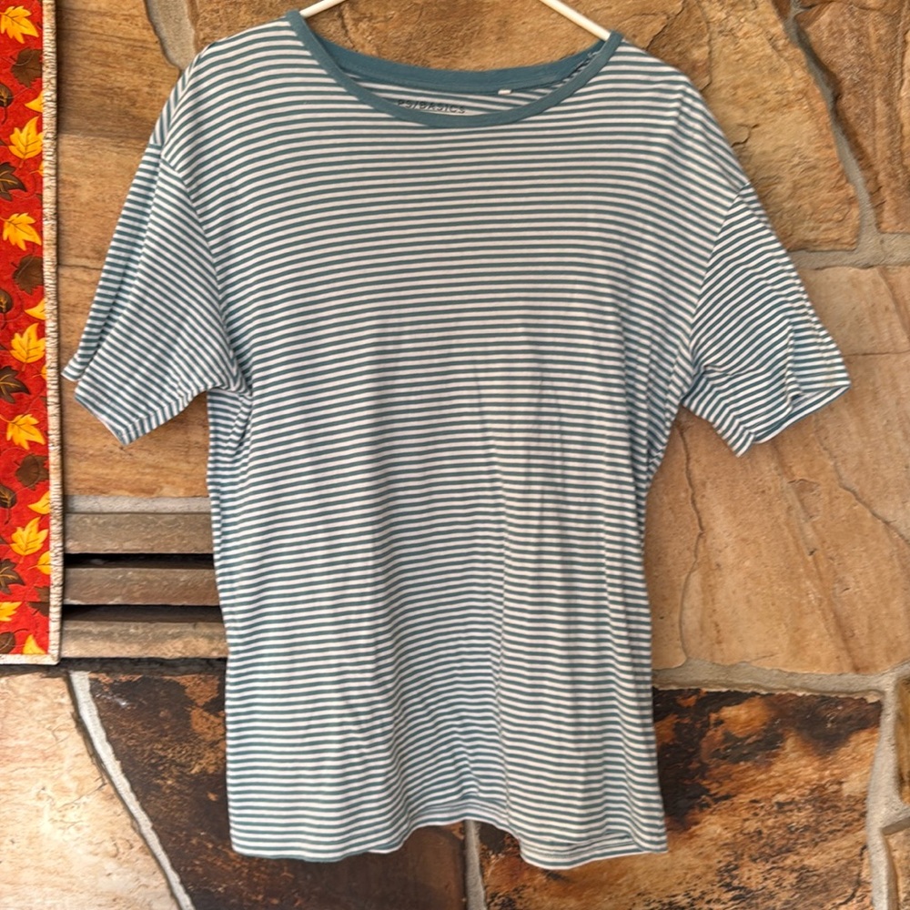 Men’s PacSun striped t-shirt. Size medium